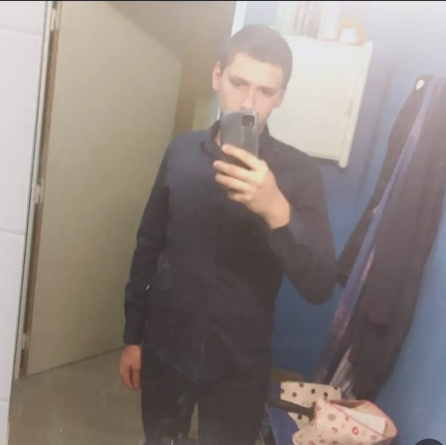 Loucian - Rencontre gay à Plagne Profil de Loucian, 27 ans, Rencontre gay à Plagne (Berne)