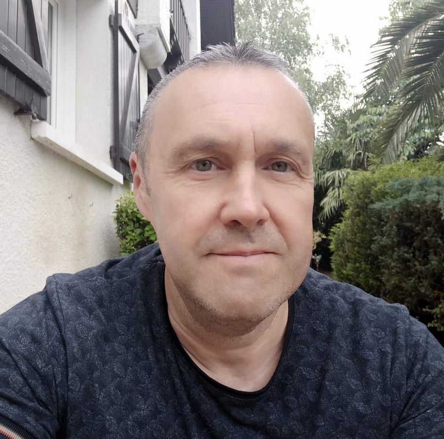 Profil de Vinicio, 25 ans, Rencontre gay à Plaun da Lej (Grisons)