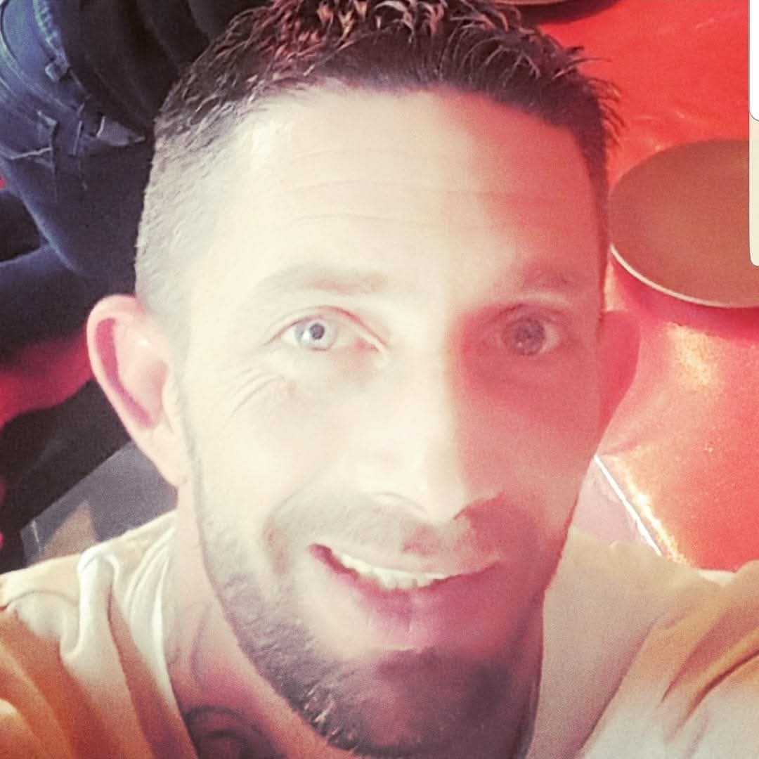 Denovane - Rencontre gay à Epalinges Profil de Denovane, 41 ans, Rencontre gay à Epalinges (Vaud)