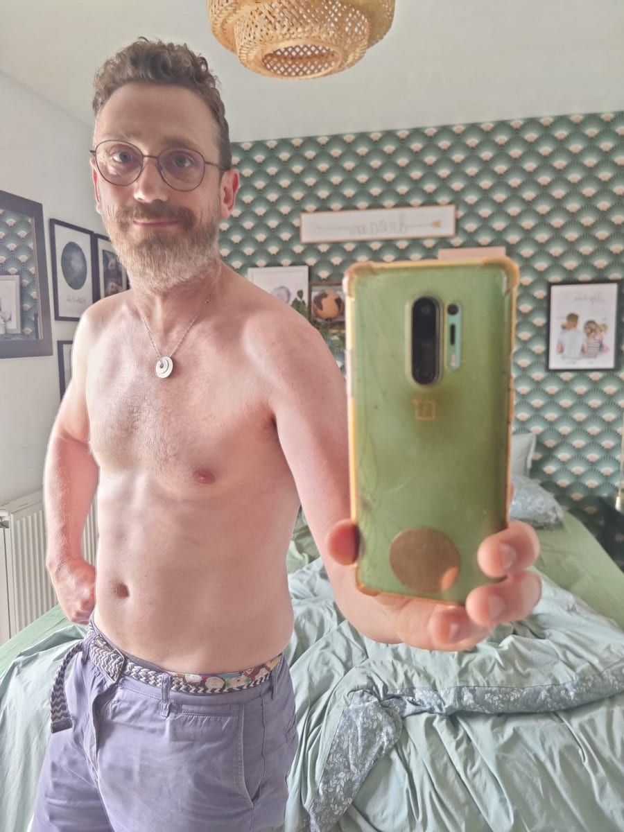 Daba - Rencontre gay à Avers Profil de Daba, 32 ans, Rencontre gay à Avers (Grisons)