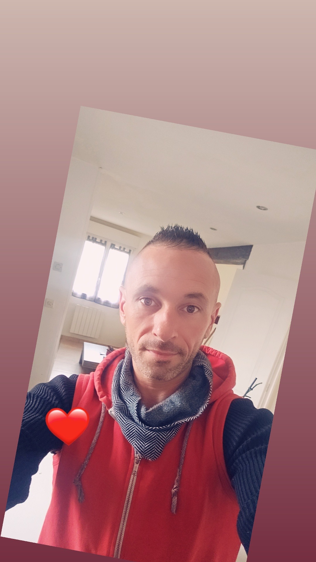 Yenni - Rencontre gay à Les Breuleux Profil de Yenni, 39 ans, Rencontre gay à Les Breuleux (Berne)