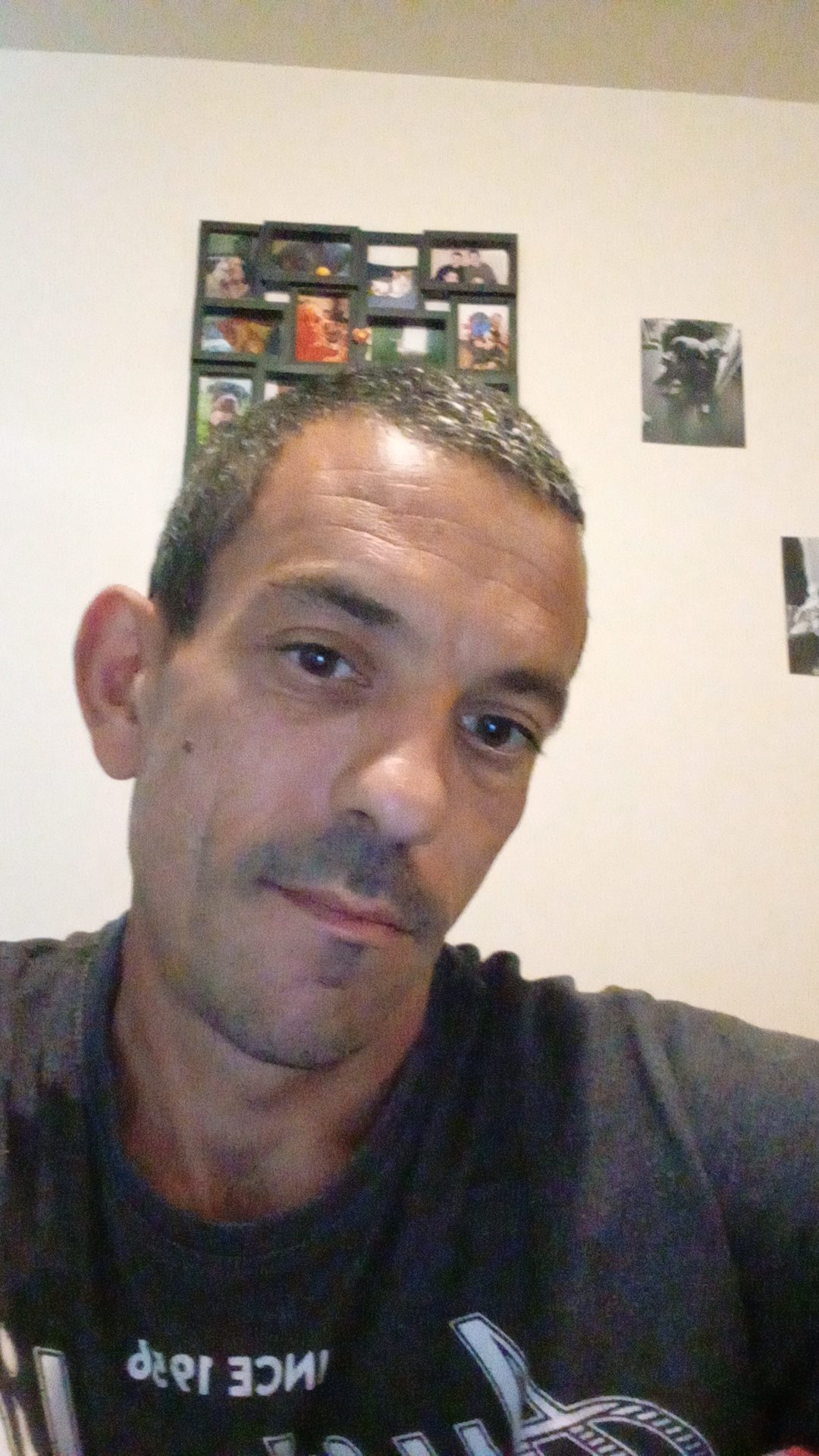 Kaled - Rencontre gay à Renan BE Profil de Kaled, 22 ans, Rencontre gay à Renan BE (Berne)