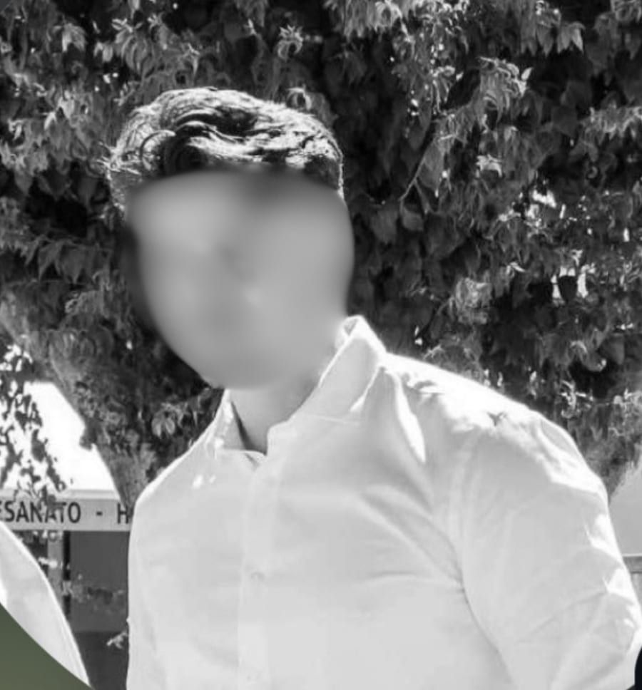 Lansana - Rencontre gay à Engollon Profil de Lansana, 44 ans, Rencontre gay à Engollon (Neuchâtel)